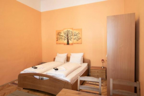 Standard Apartment by Hi5 - Sofie's Suite Budapest